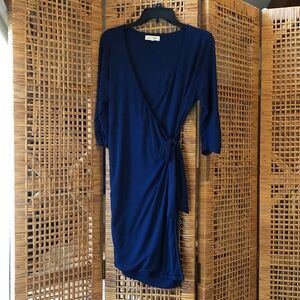 Elegant Navy Blue Wrap Dress With Ruching, Size Large